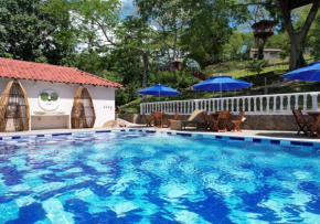 Complejo Turístico Hotel Ganbare